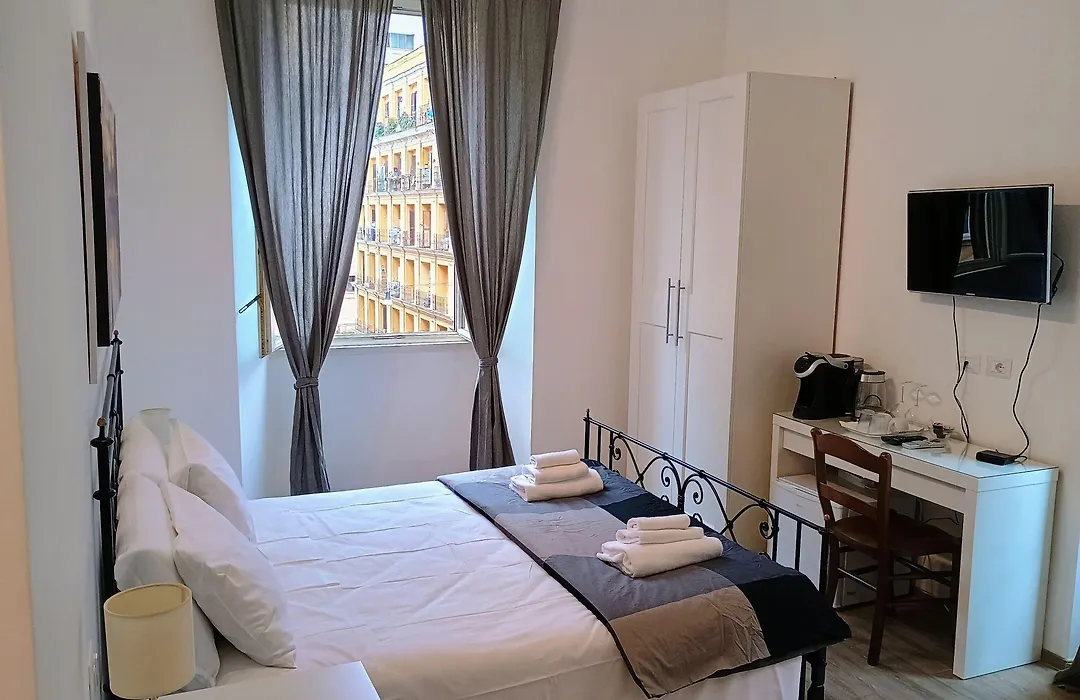 White King Rooms-1